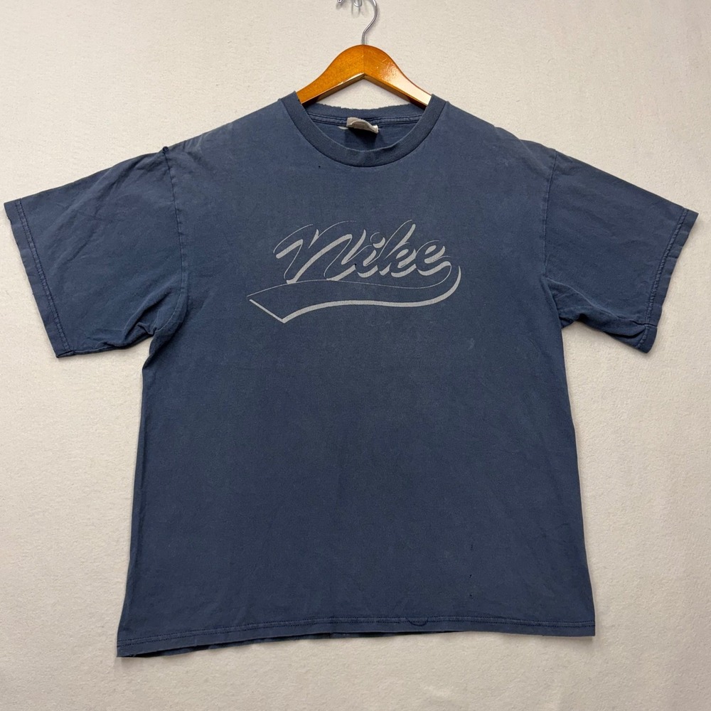 Nike T-Shirt Mens Medium Blue Vintage 90s Distressed Script Logo Swoosh Tee